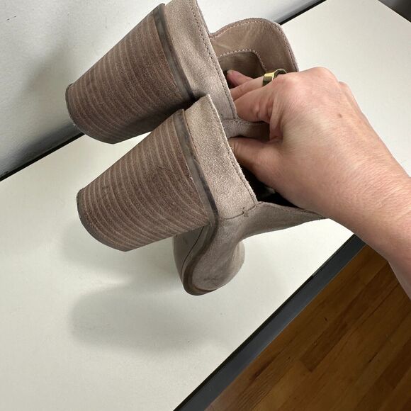 Dolce Vita Gray Selene Suede Almond toe Slide On Mule Bootie Block Heels 7.5 - Picture 15 of 15